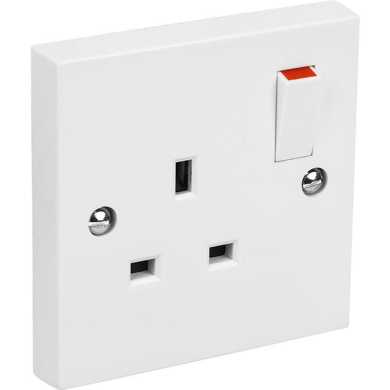 Switched Socket 1 Gang DP White
